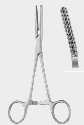 Затискач ДАРДИКА (DARDIK) атравматичний, 15 см (сm), вигнутий під кутом 15°. Бренд: Zepf (Зепф).